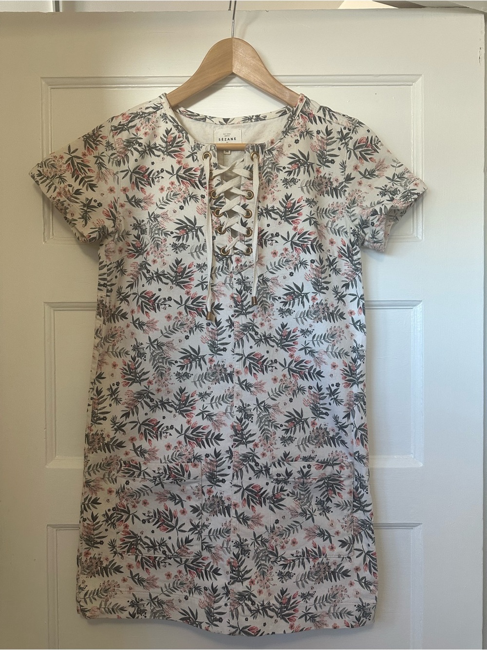 SEZANE Lace-Up Floral Shift Dress - Cream with Green & Pink Leaf Print 36